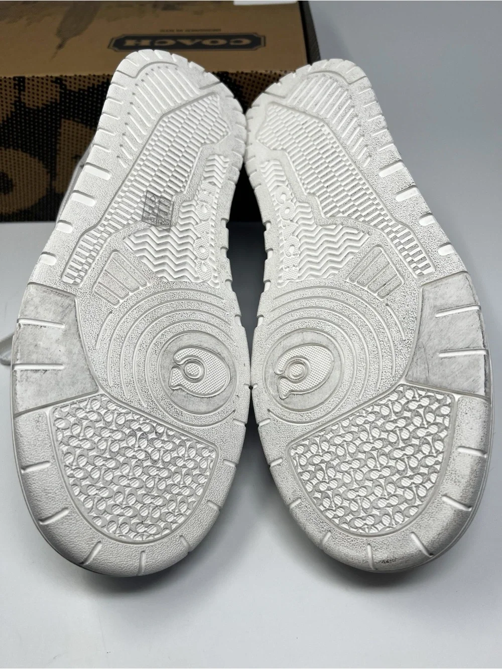 Coach SoHo Distressed Sneakers Size 9
